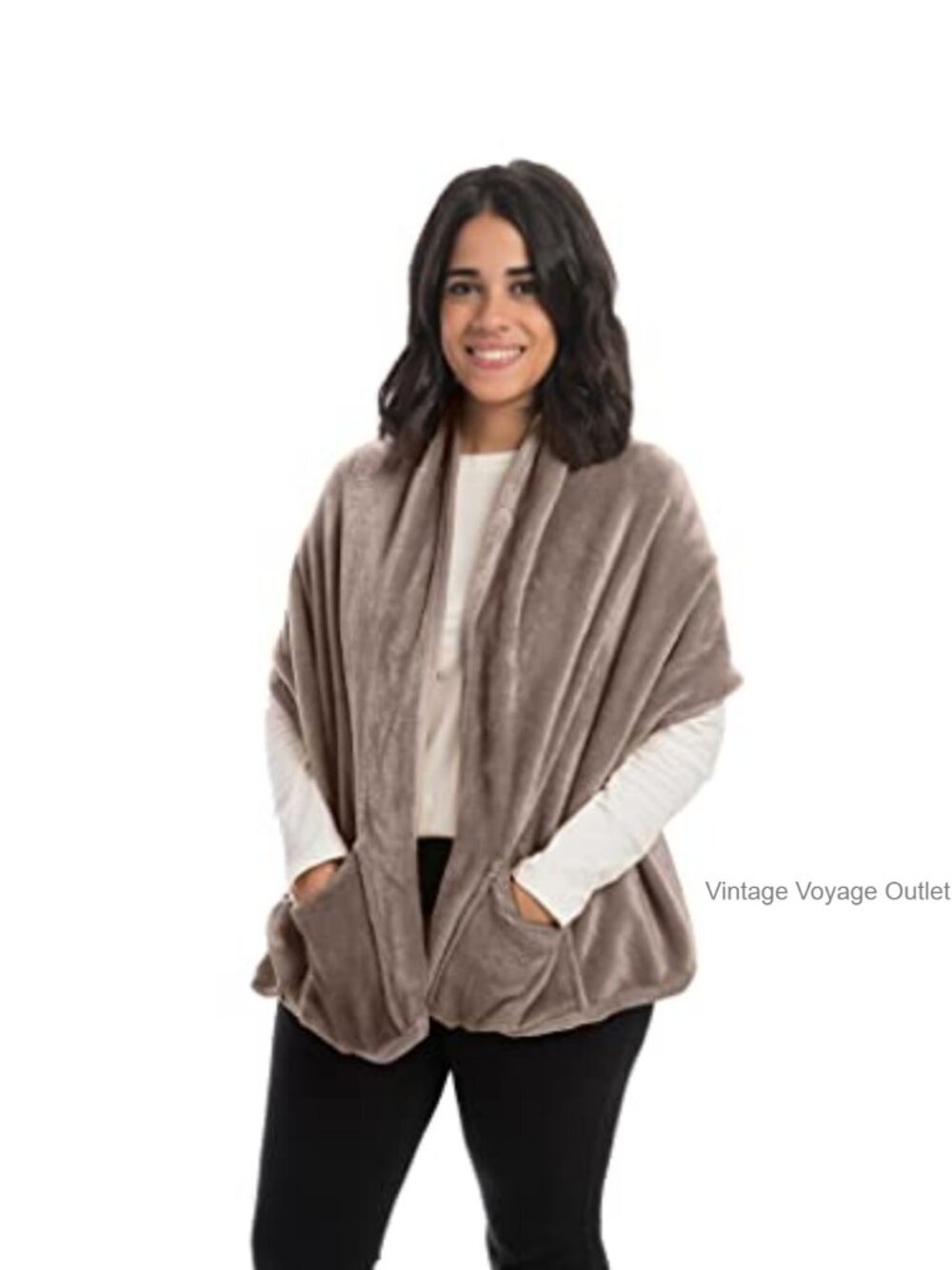 Microfiber Fleece Shawl Wrap with Pockets Cozy Winter Coverup One Size